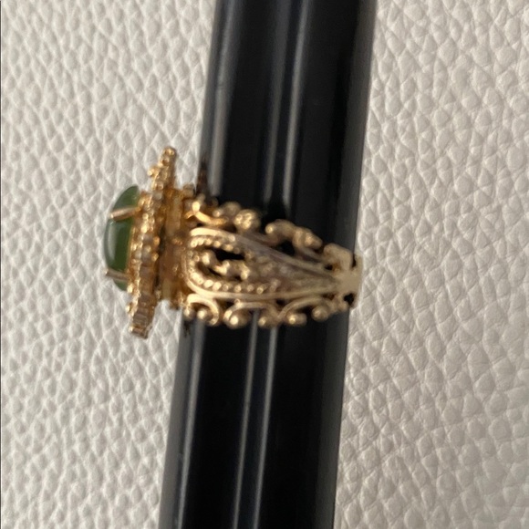 Vintage Gold and Green Women's Ring size 5 - Picture 3 of 4